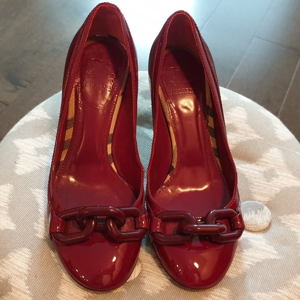 Burberry Red Patent Heels - Picture 1 of 9